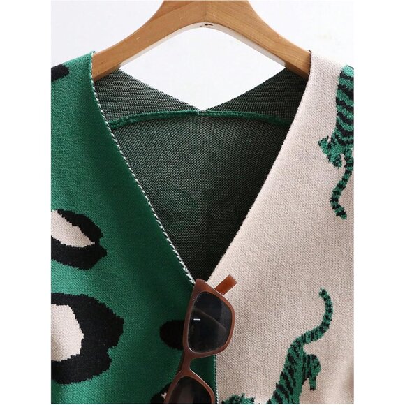 Women's Leopard Tiger Print Cardigan V Neck Long Sleeve Color Block Sweater - Picture 5 of 7